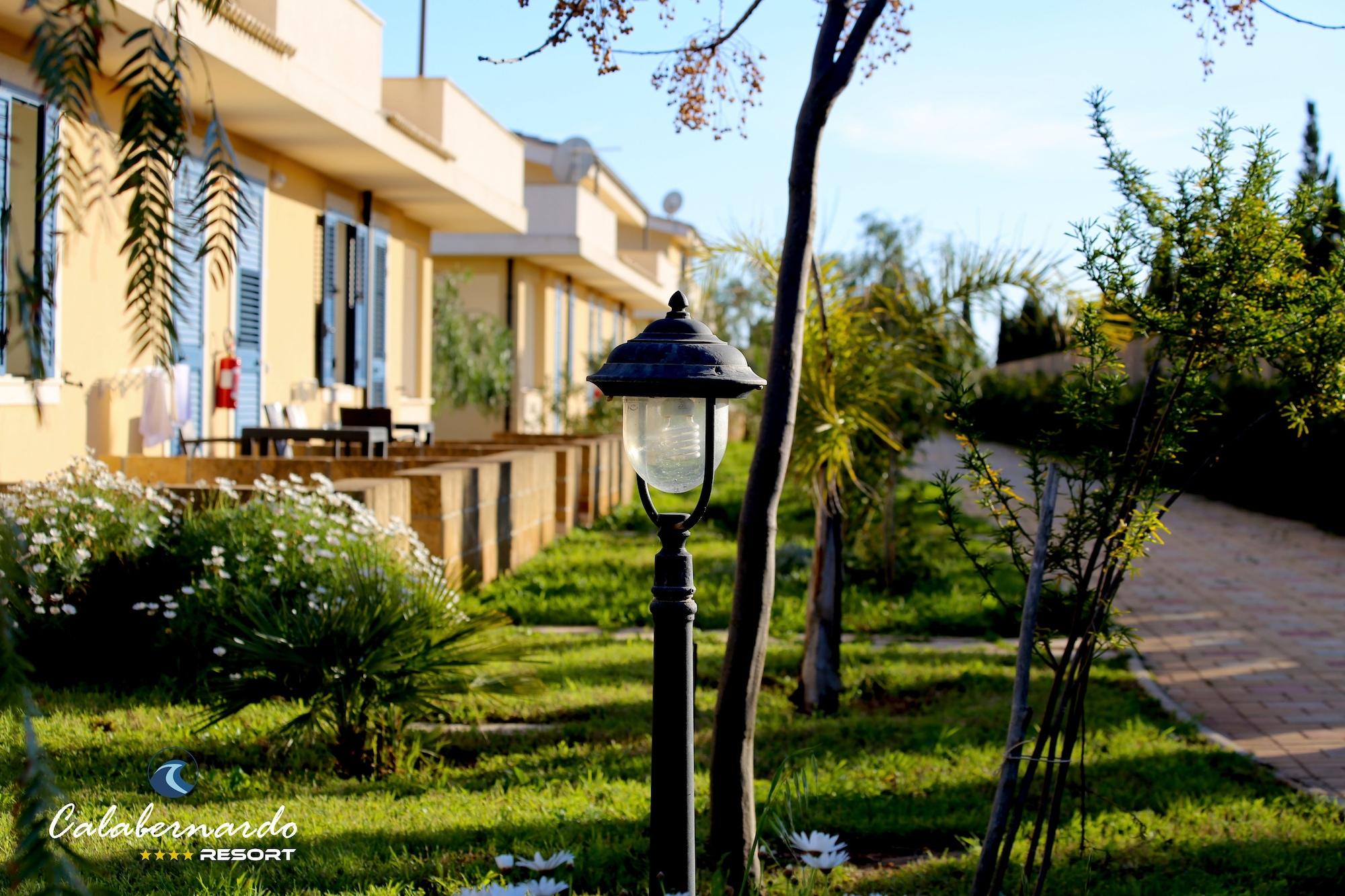 Calabernardo Resort Exterior foto