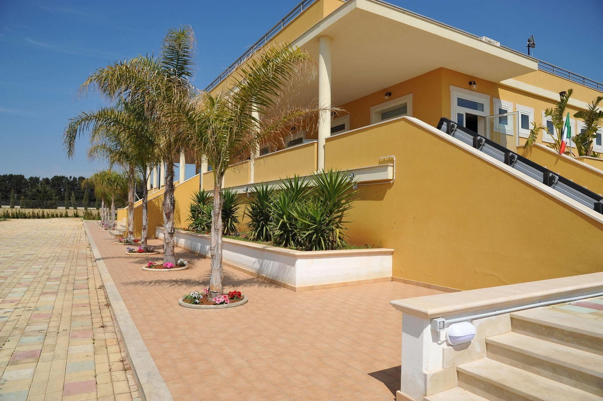 Calabernardo Resort Exterior foto